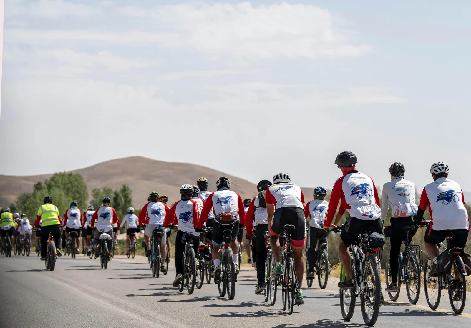 Large group of cyclists at community ride